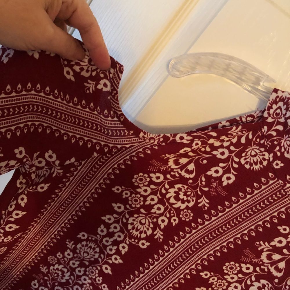Love Spell Cold Shoulder Top L - Picture 5 of 8